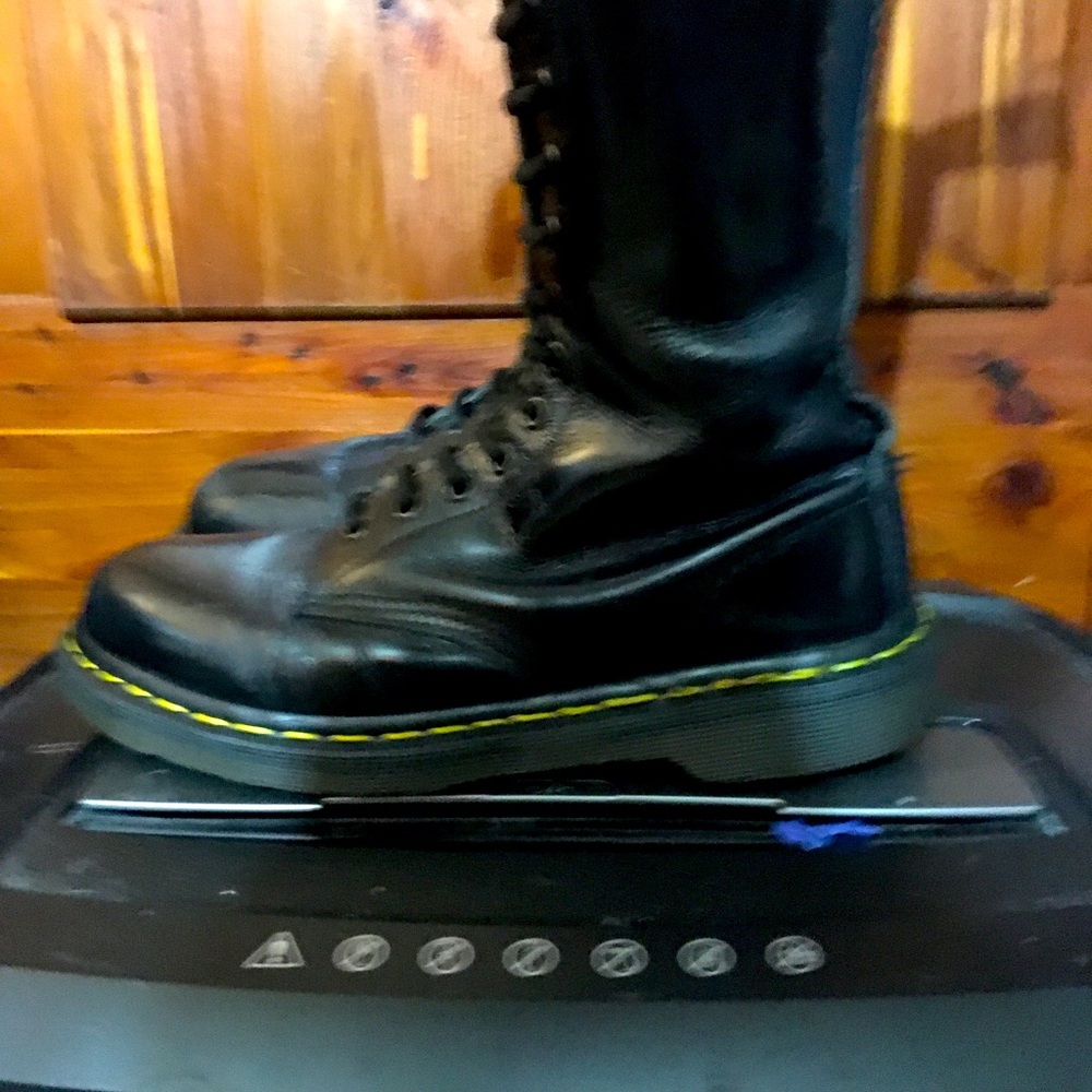 VINTAGE(1987) Dr Martens 1914 US Men’s 8 Women’s 9